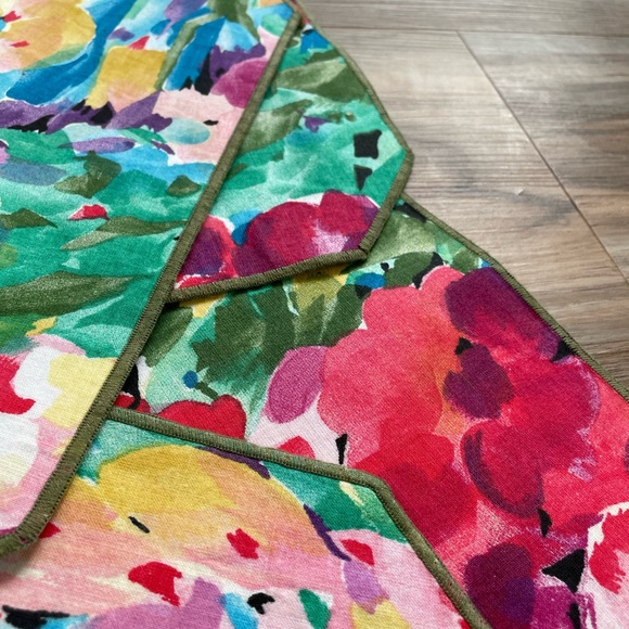 Two Vintage Floral Placemats - Picture 8 of 9